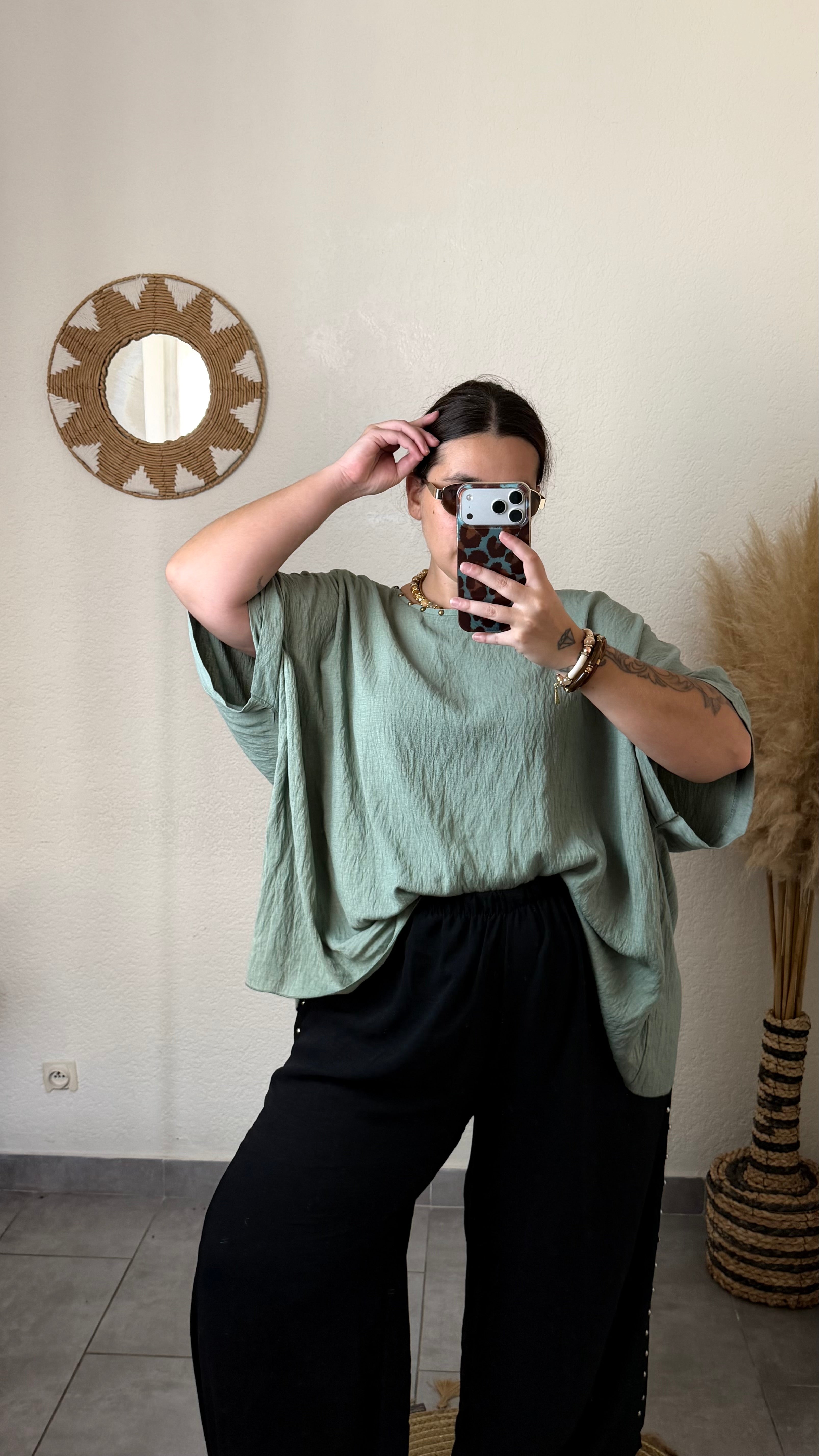 Blouse fluide cloutée