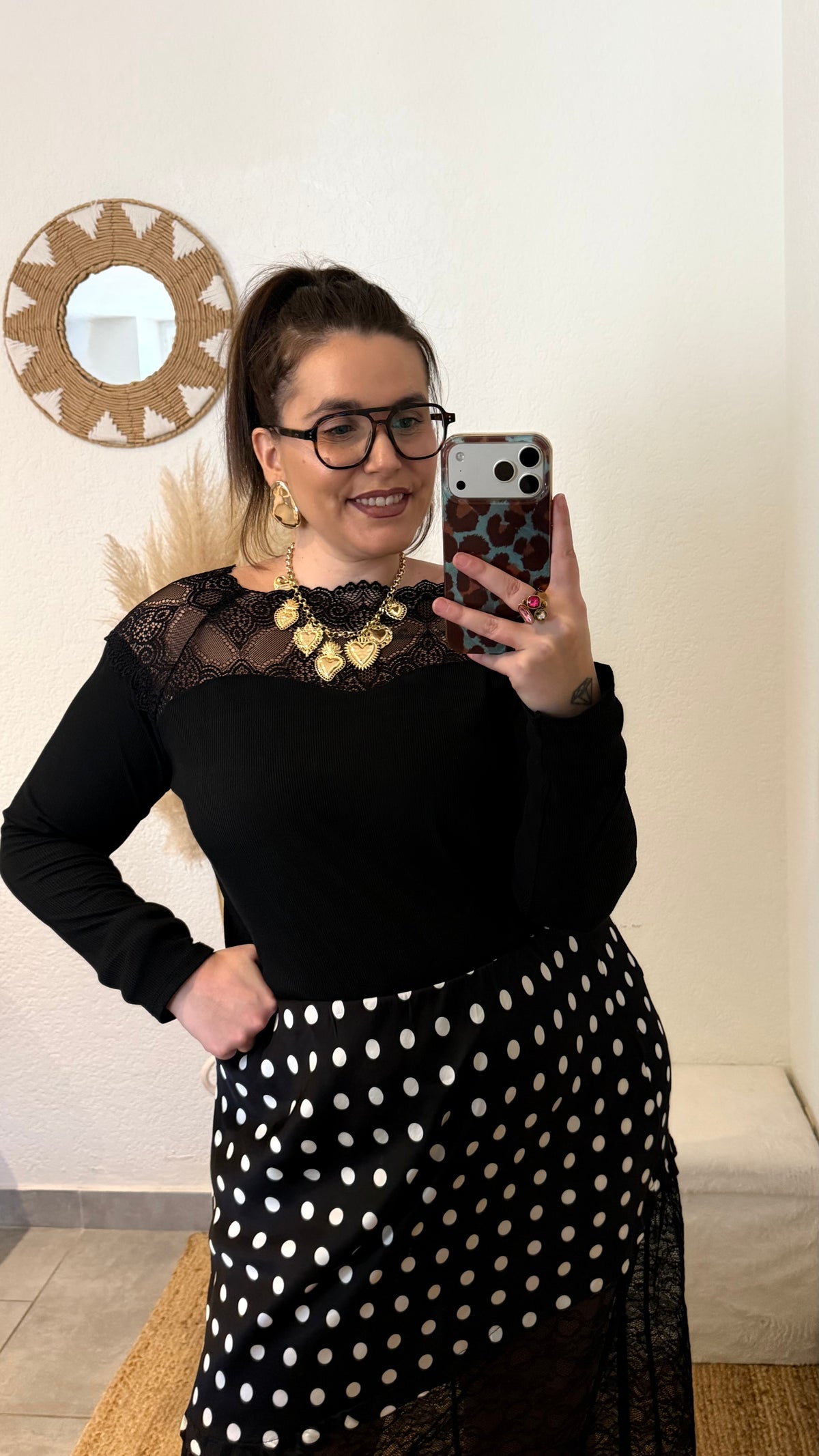 Top col dentelle