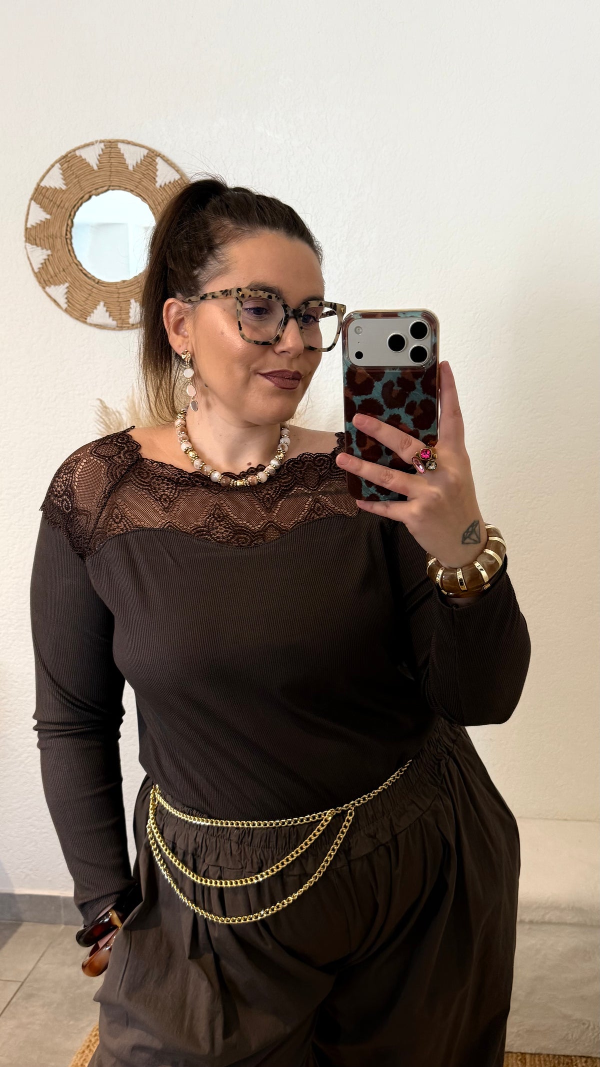 Top col dentelle