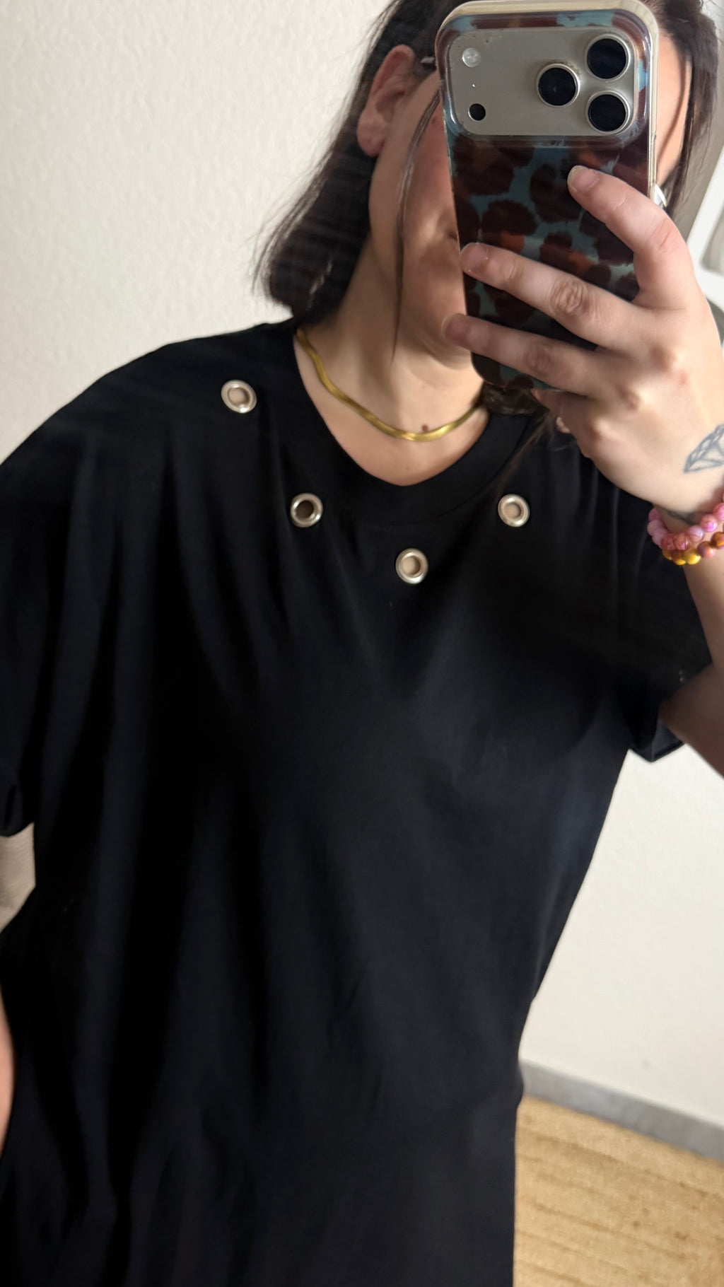 Robe œillets