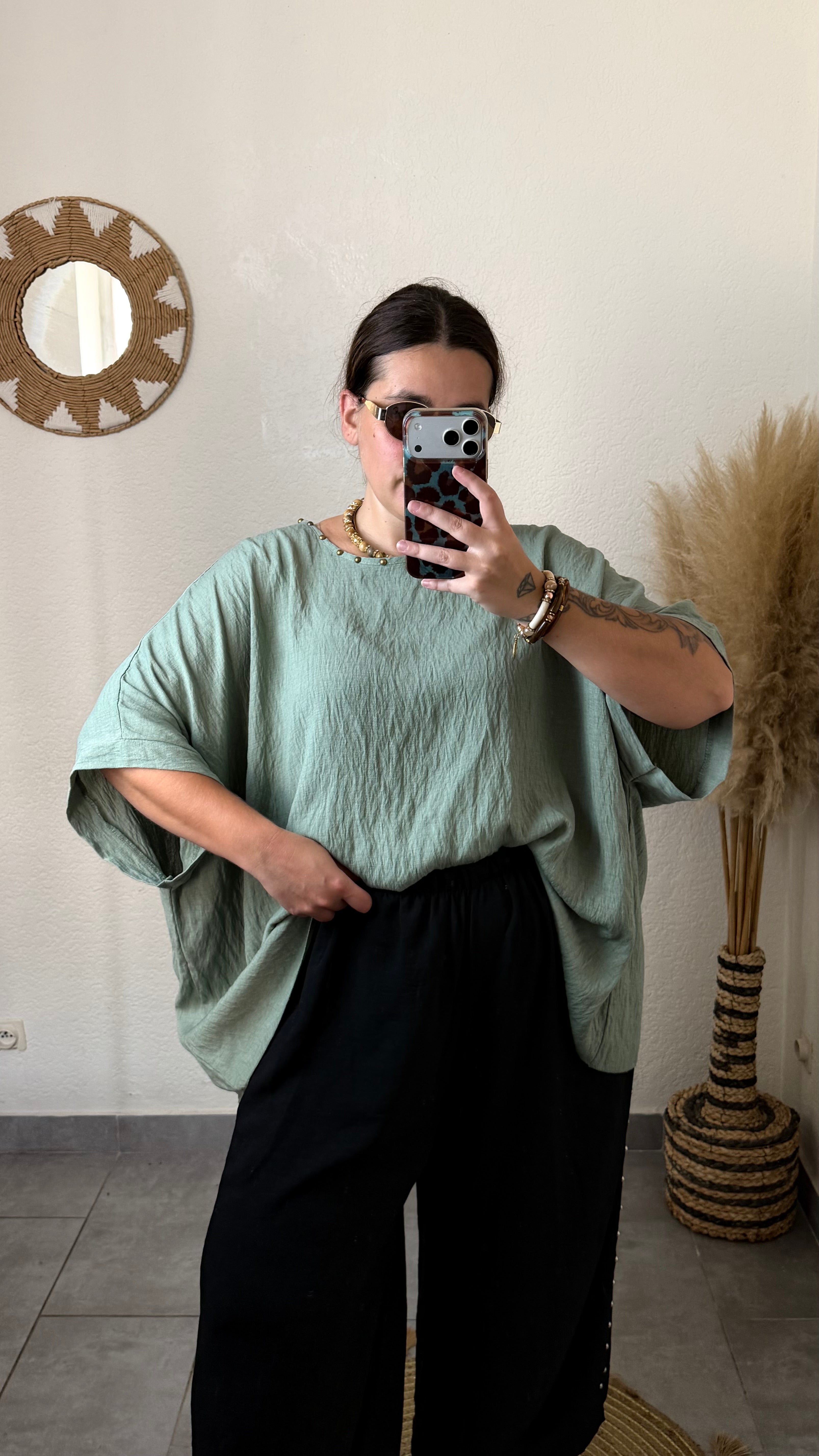 Blouse fluide cloutée